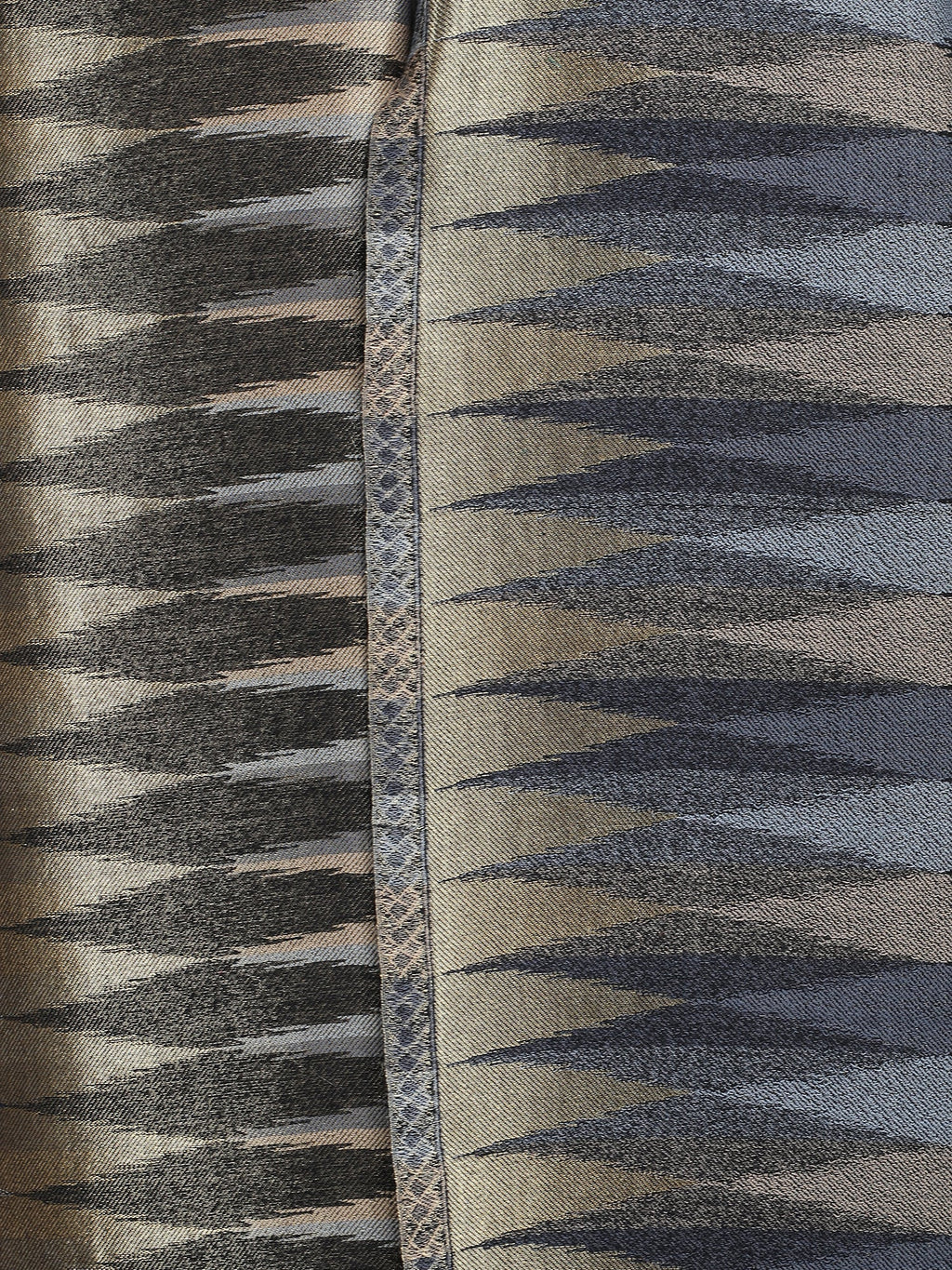 Black Zari Leheriya 100% Fine Wool Stole - Reversible- 365