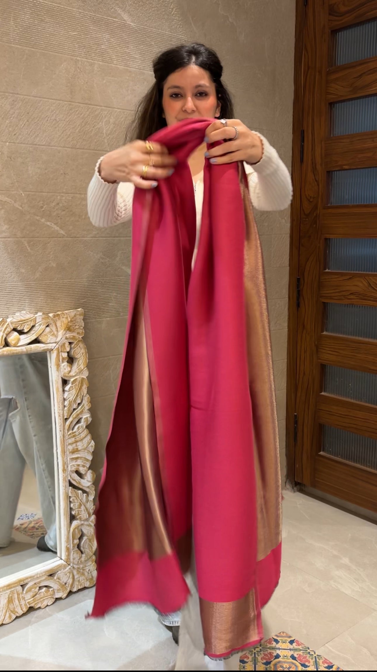 Pink Zari Reversible 100% Fine Wool Shawl-135
