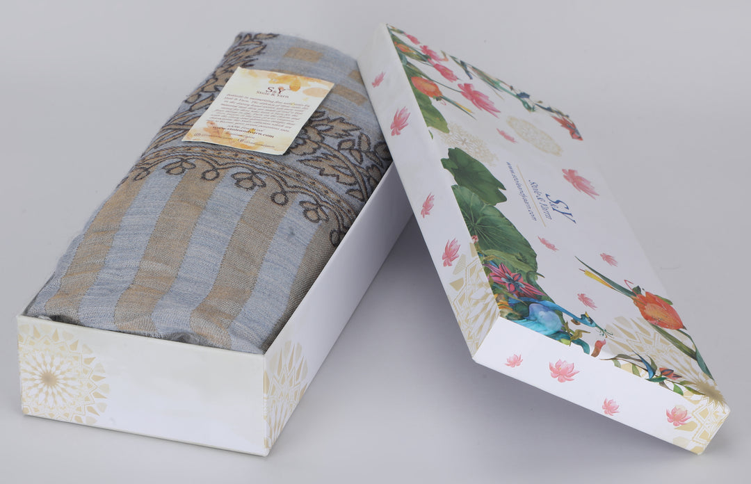 Light Grey Zari Checks Reversible Shawl- 134