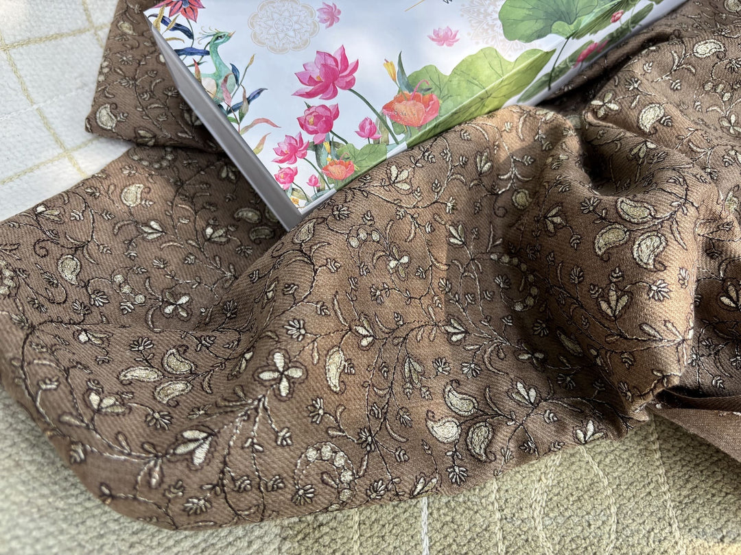 Brown Zari Florals 100% Fine Wool Stole - 233