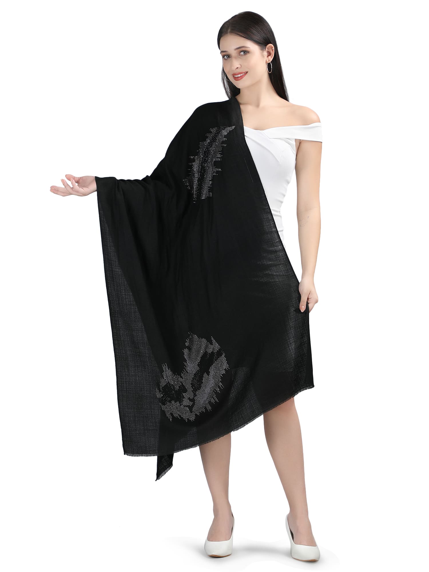 Abstract Crystals 100% Fine Wool - 316 - Black