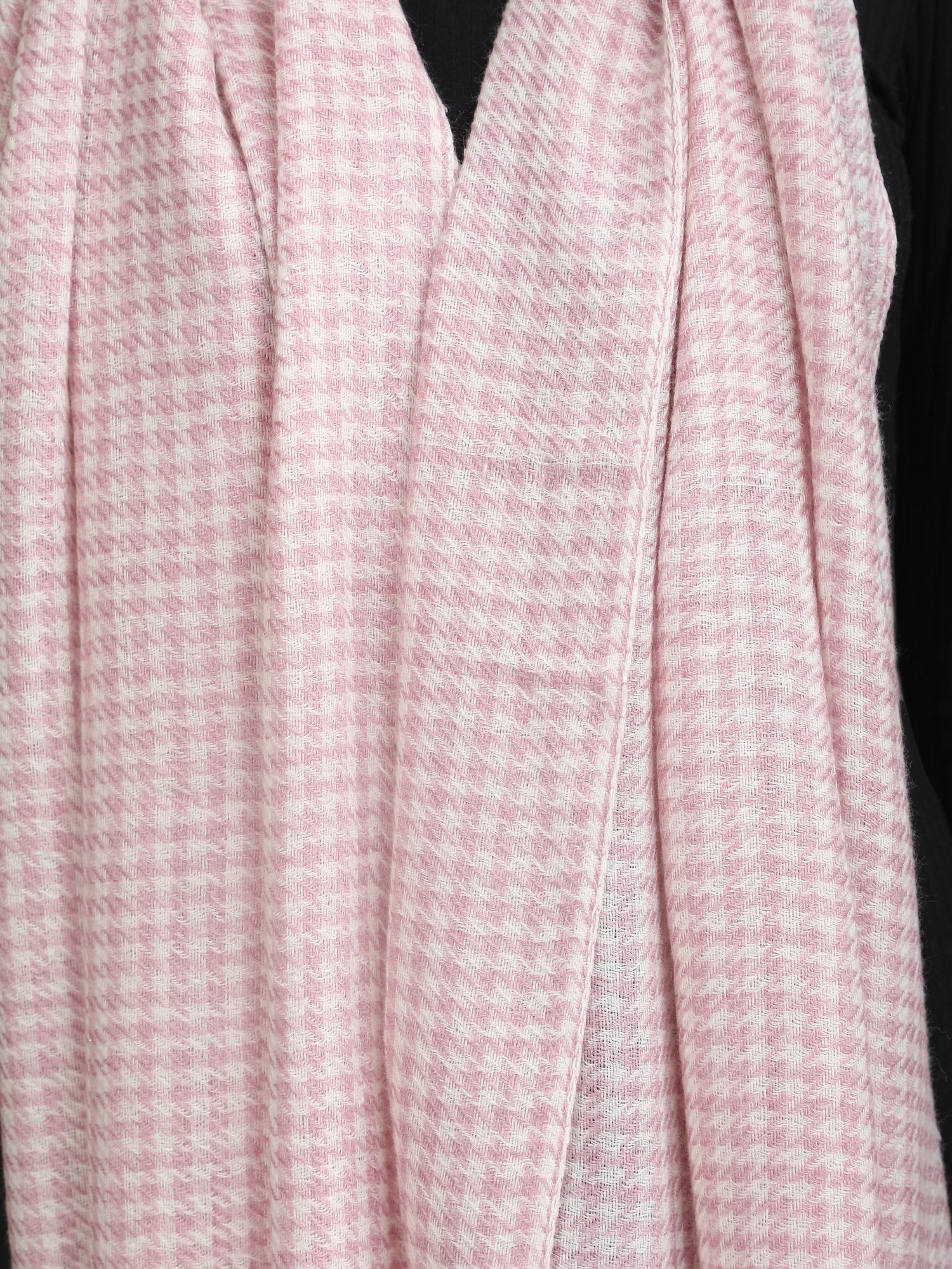 Pink Tweed Fine Wool Stole - 342
