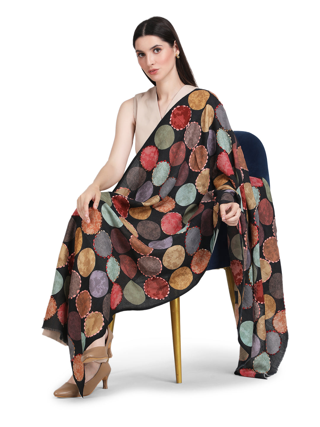 Black Cosmo Circles 100% Fine Wool Stole - 354
