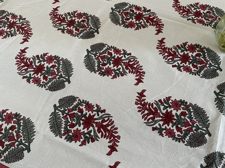 Jaipuri 6 Seater Cotton Table Cover - 8026