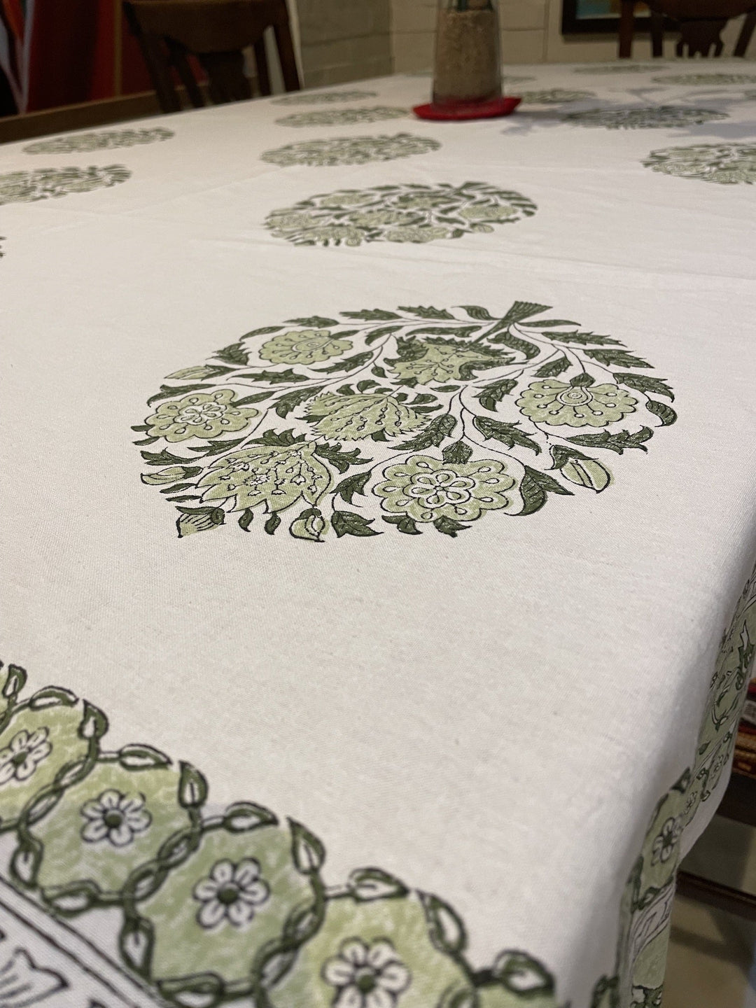 Jaipuri 4 Seater Cotton Table Cover - 107