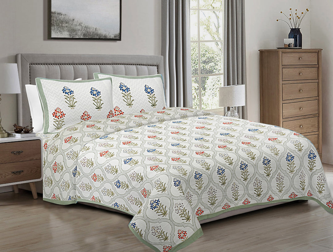 Sadabahaar Jaal Cotton Kingsize Bedsheet Set - 115