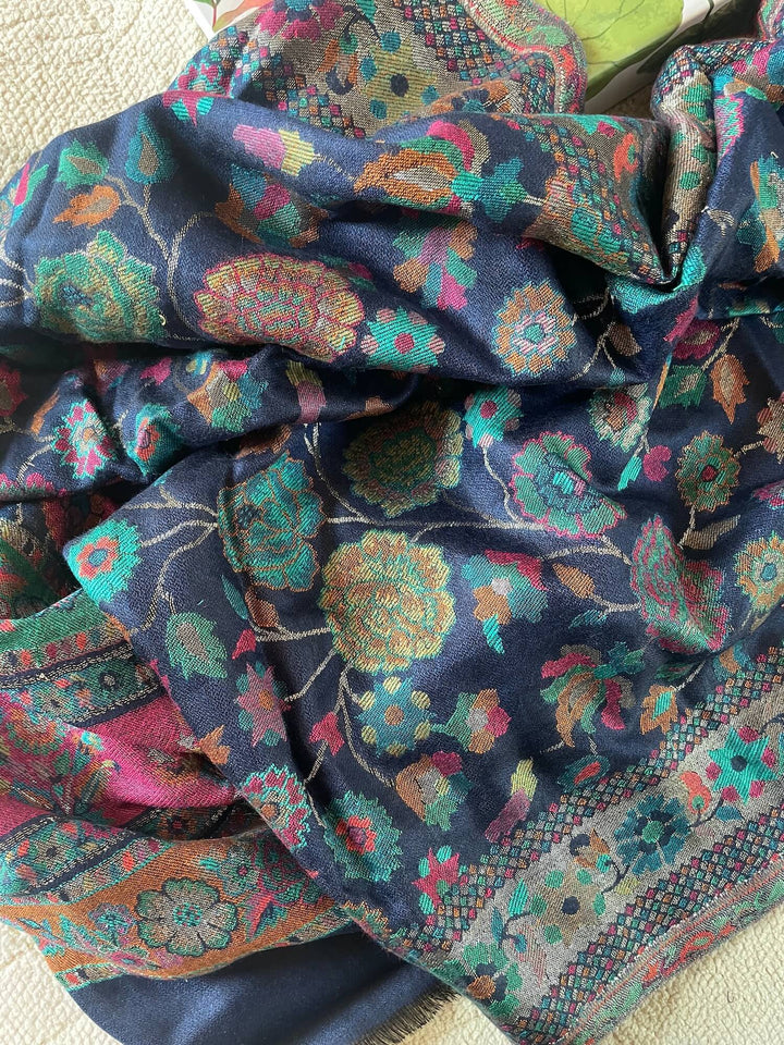 Floral Zari Kani Arcylic Wool Stole - 106